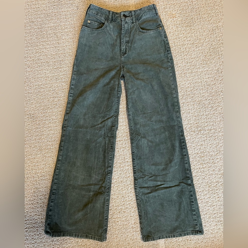 Anthropologie Pilcro Wide Leg Green Corduroy Pants | Size 25